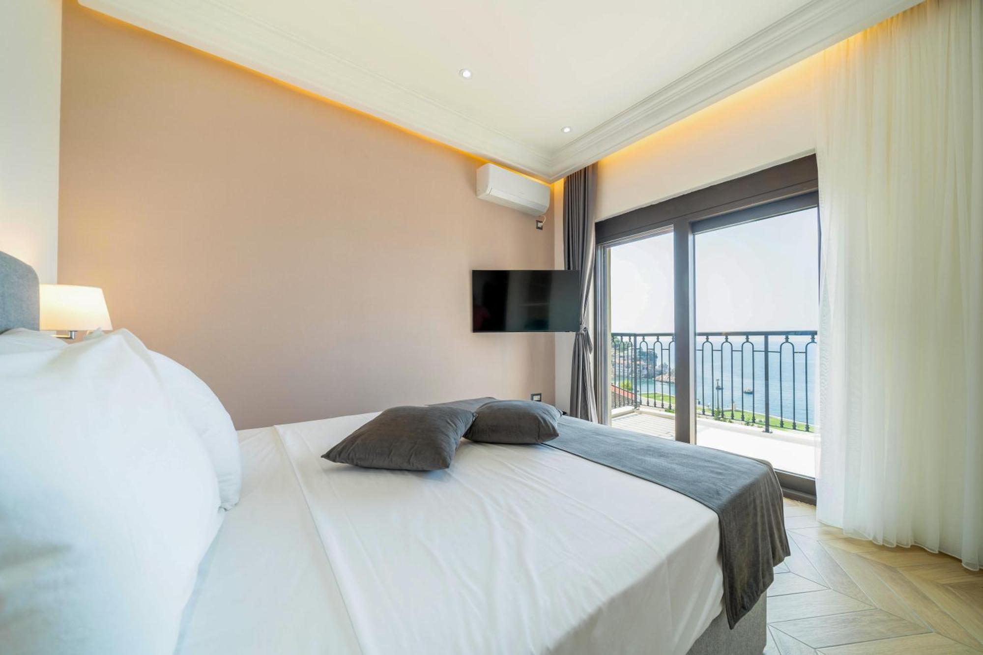 Exclusive Hotel Будва Екстериор снимка