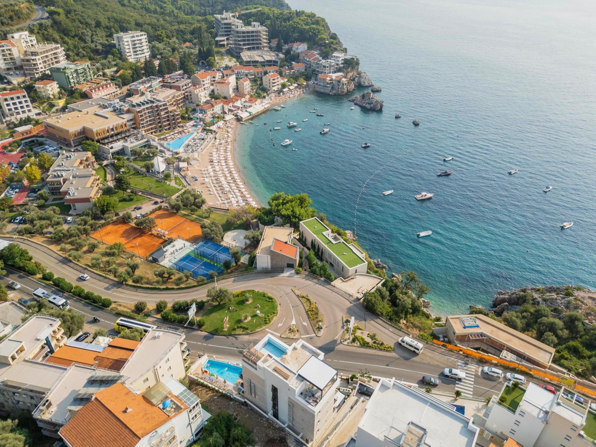Exclusive Hotel Будва Екстериор снимка